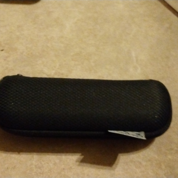 Eyekeeper lens case - Picture 1 of 11